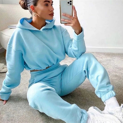 Conjunto "Cozy Comfort": Sudadera Oversized y Joggers de Tacto Suave