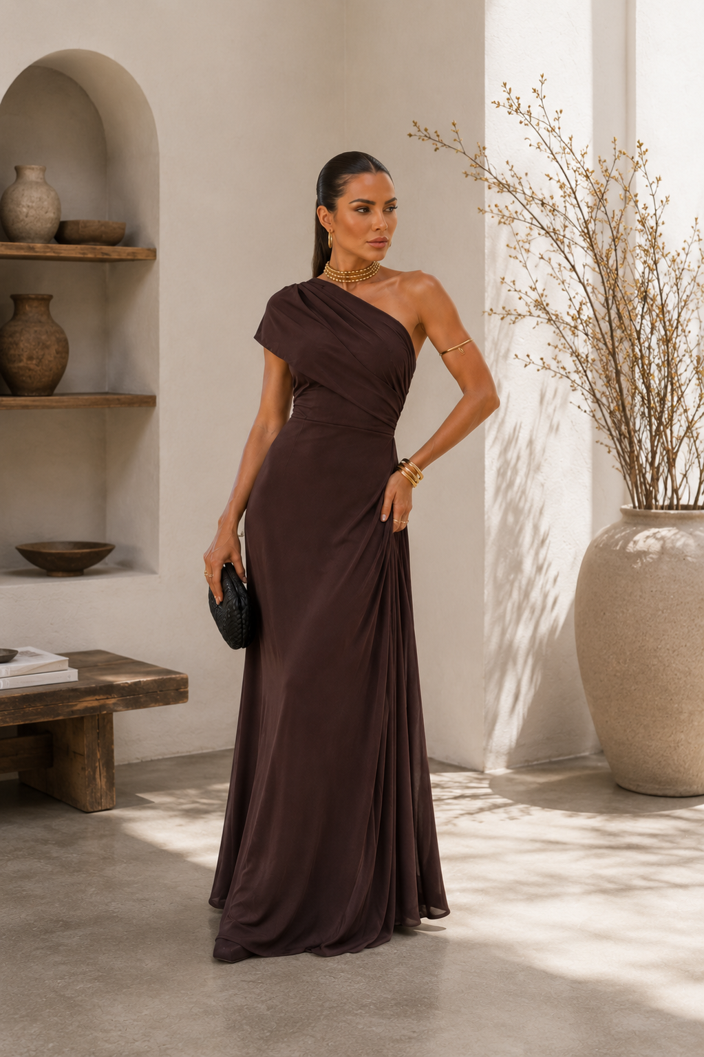 Vestido Aitana Marrón – Elegancia Atemporal