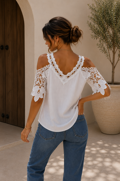Camiseta Valentina – Encaje Elegante | Hombros Descubiertos