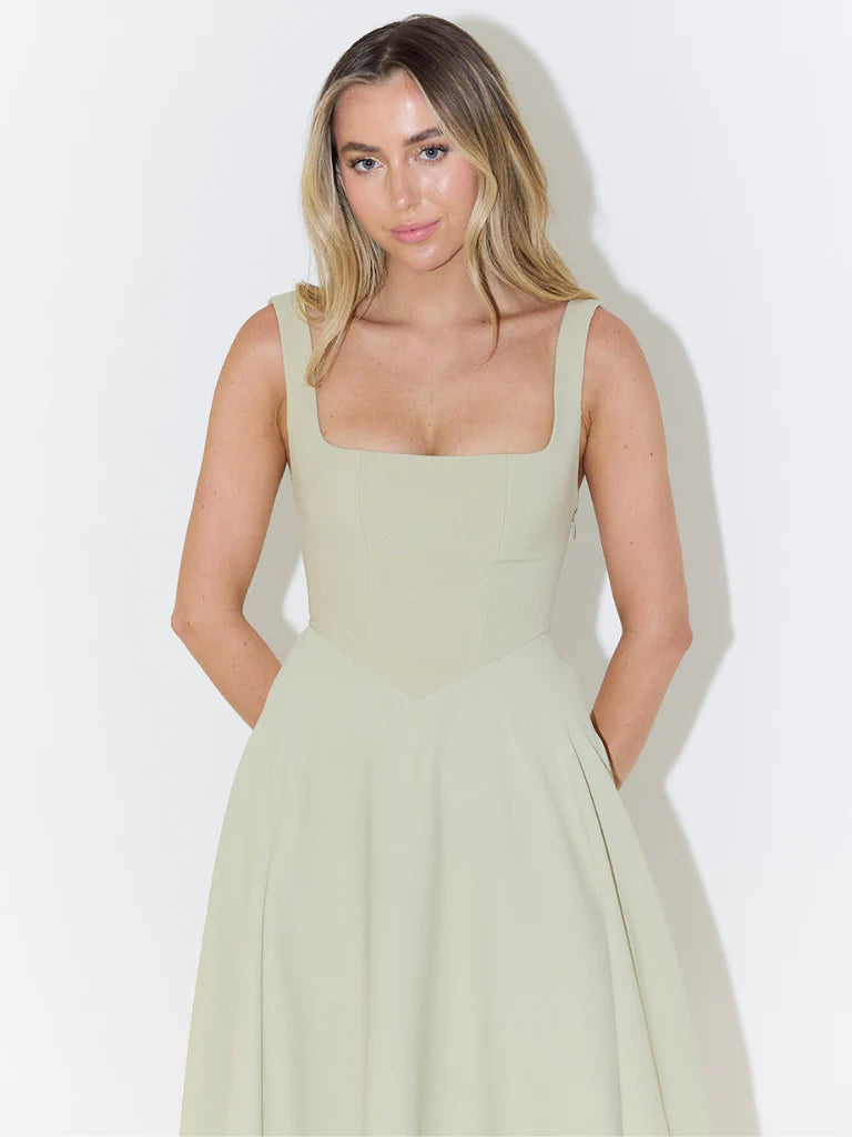 Vestido Laura – Elegancia sin esfuerzo