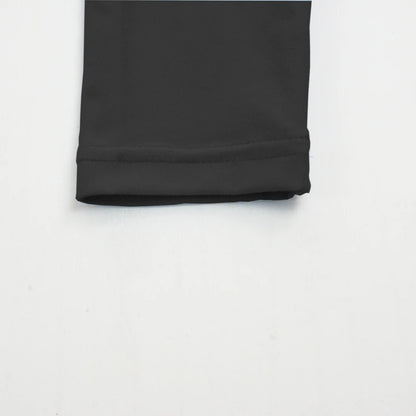 Conjunto Elegant Silhouette: Top Cropped de Manga Larga y Falda Midi Entallada