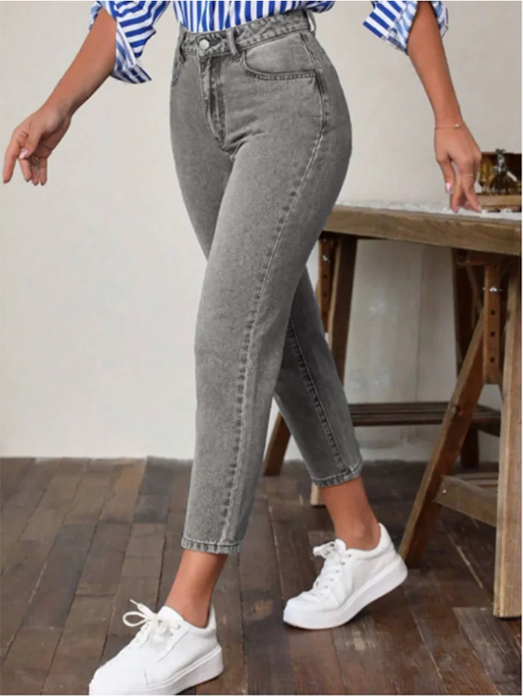 Jeans Capri de Mezclilla Fina – Tiro Alto con Ajuste Slim y Elasticidad Superior