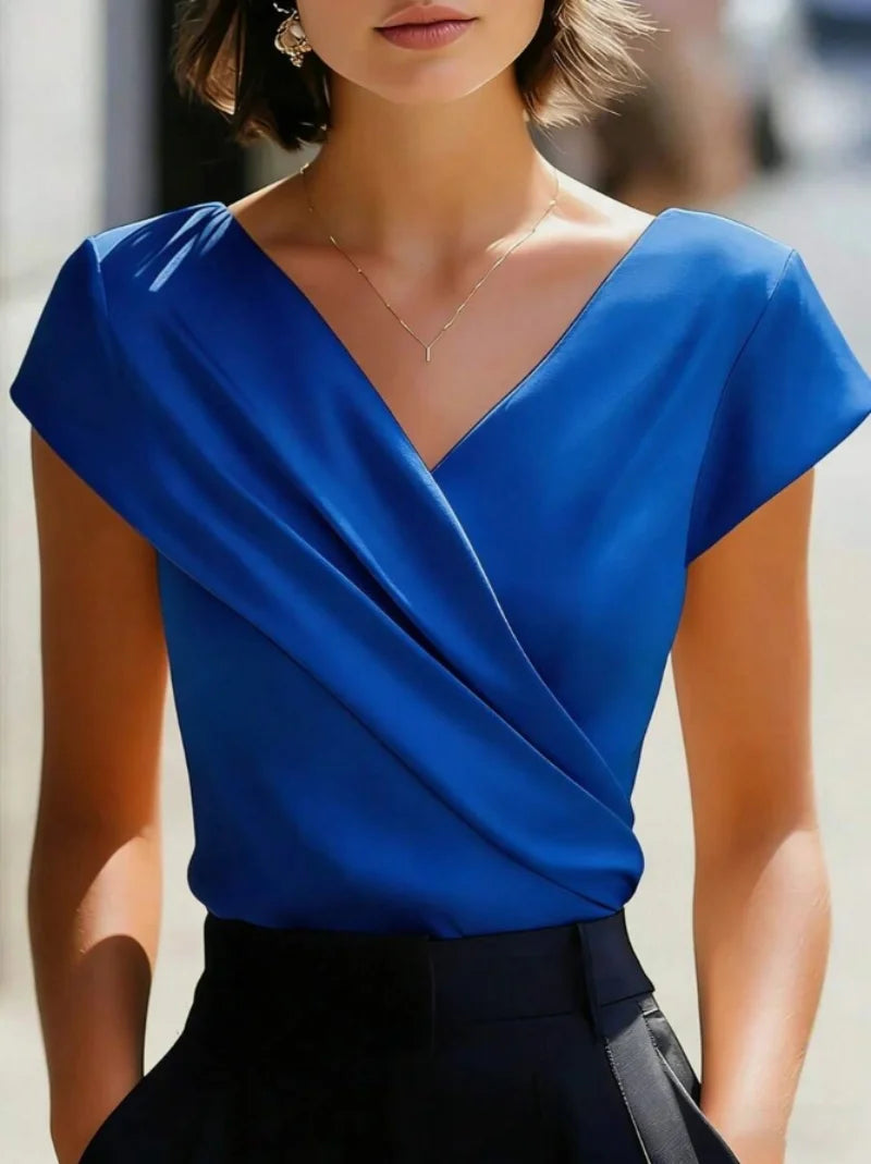 Blusa Elegante Cruzada para Mujer – Escote en V, Manga Corta y Estilo Ejecutivo