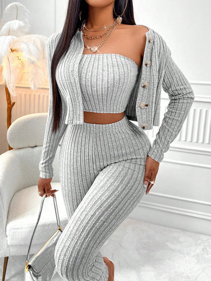 Conjunto Versátil 3-en-1: Elegancia Total para tu Día a Día