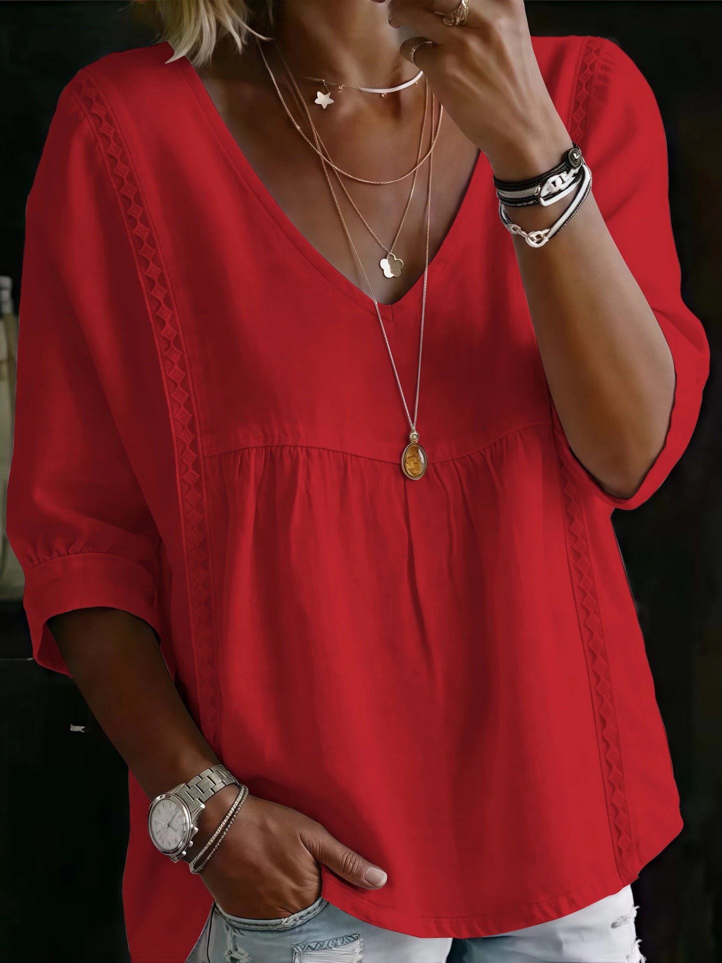 Blusa Casual Oversize Escote V con Encaje – Ligera, Fresca y Elegante para Primavera y Verano